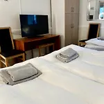Bed and Breakfast Bb
